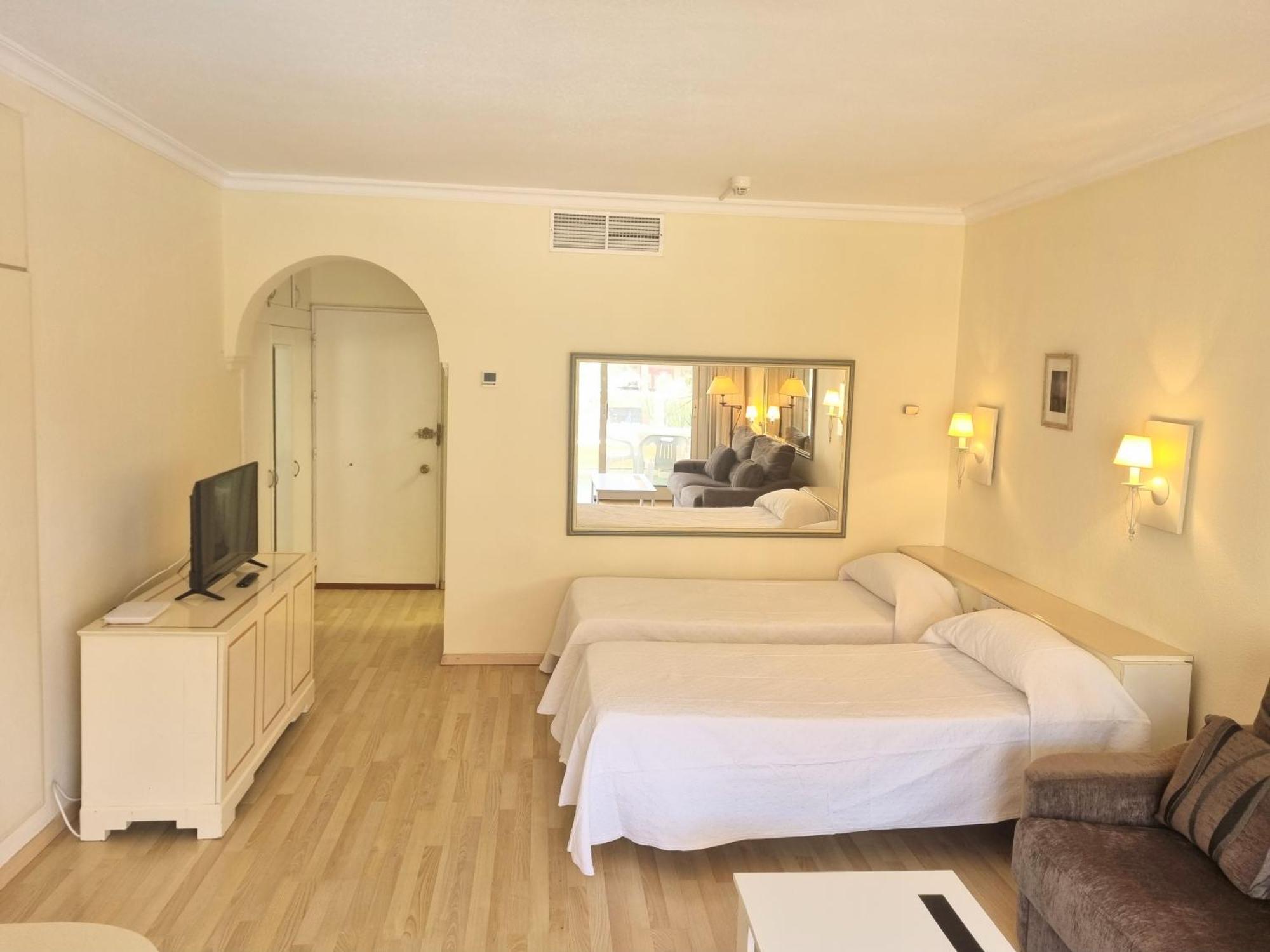 Pyr Beach And Pool Studio I Fuengirola Eksteriør bilde