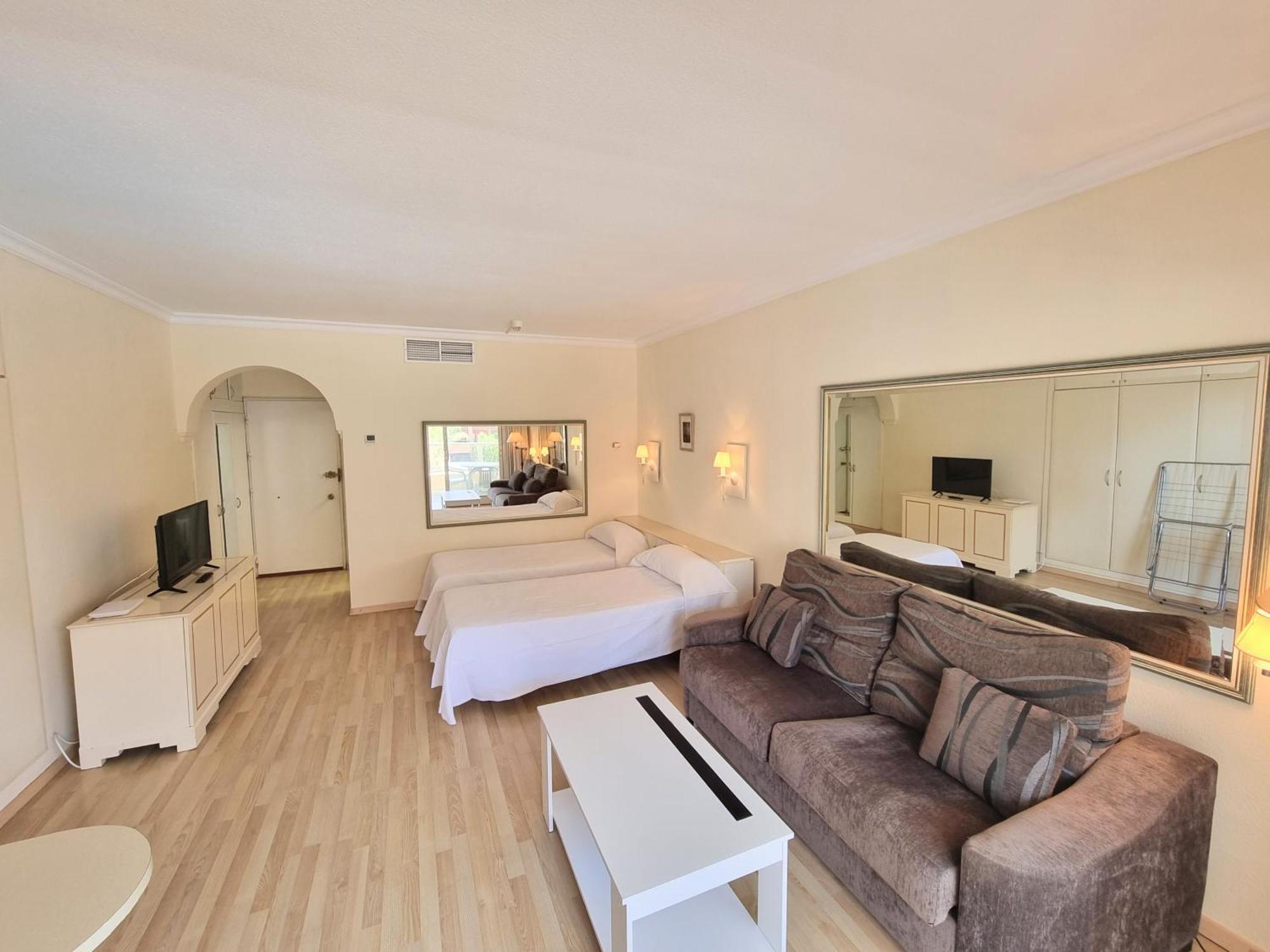 Pyr Beach And Pool Studio I Fuengirola Eksteriør bilde